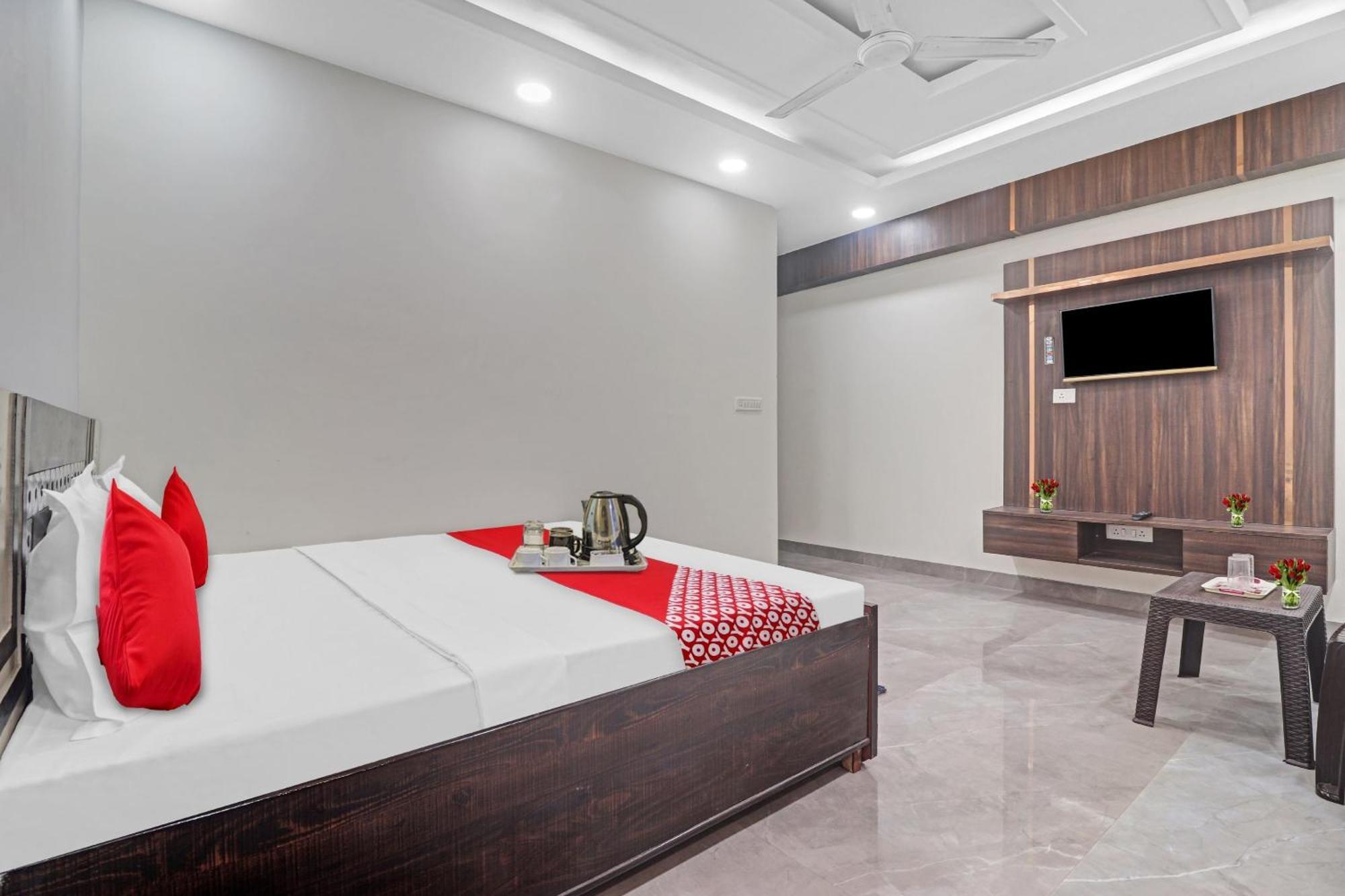 Hotel O Amazing Guest House New Delhi Eksteriør billede